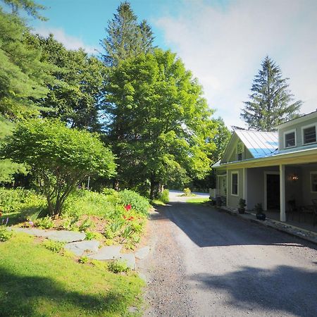 The Featherbed Inn Waitsfield Exterior photo
